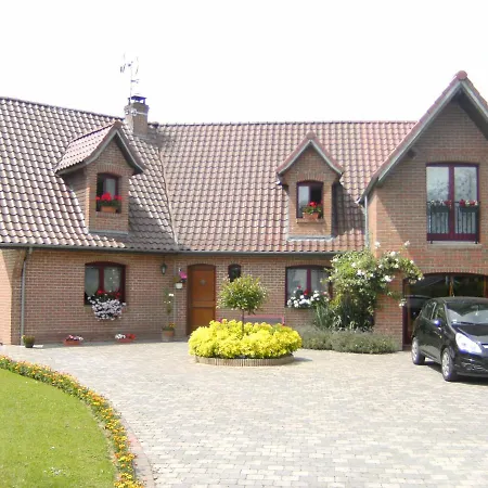 Au Fil De L'eau Bed & Breakfast *